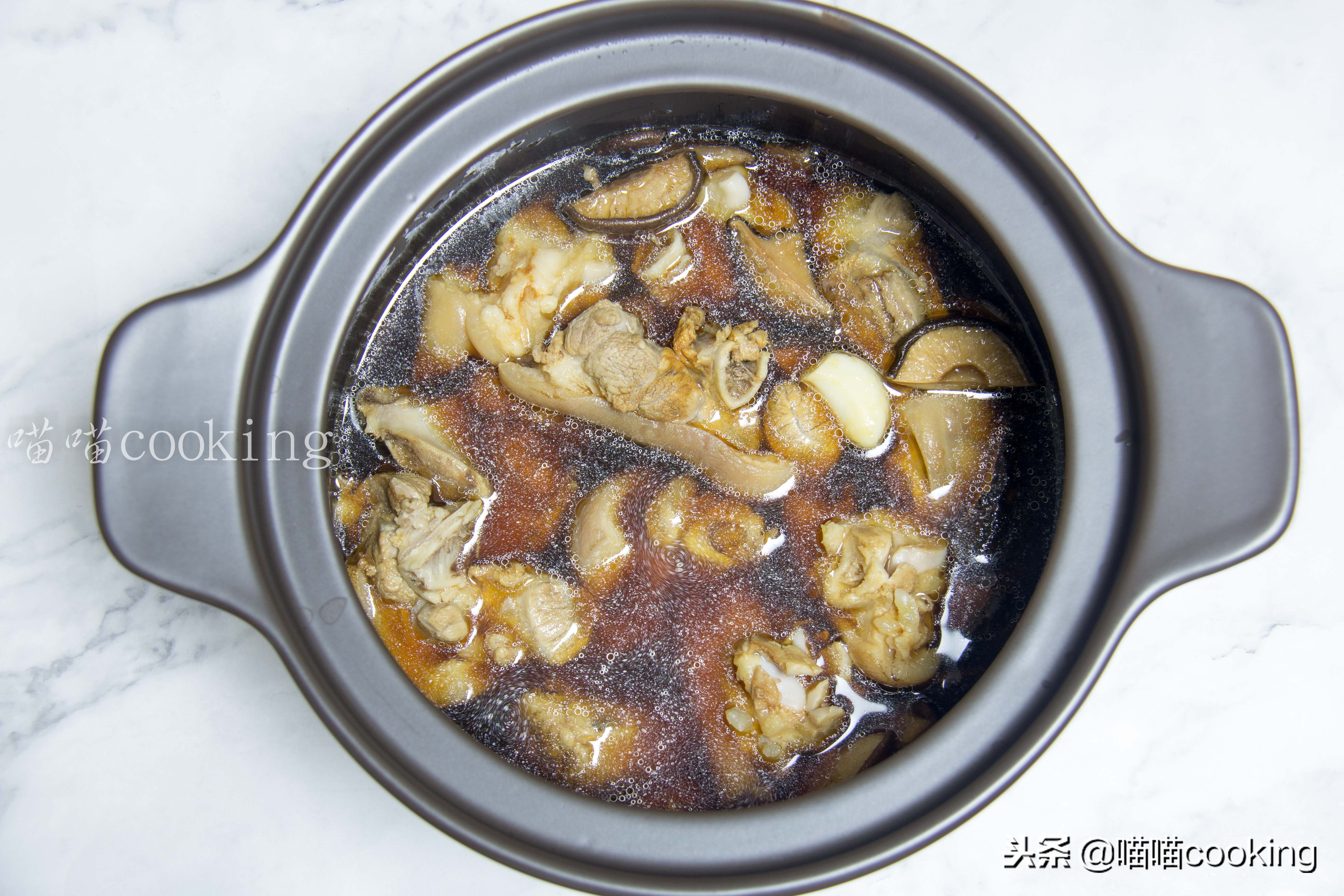 炖猪蹄筋道,怎样炖猪蹄好吃软烂q弹