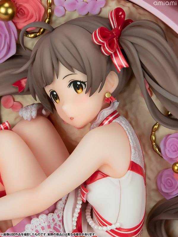 模玩分享一个桃红的手办,模玩殿堂白胡子手办推荐