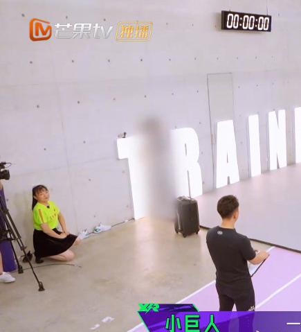 被央视芒果打码成“失格艺人”,曾说出不雅言论的她要凉了?