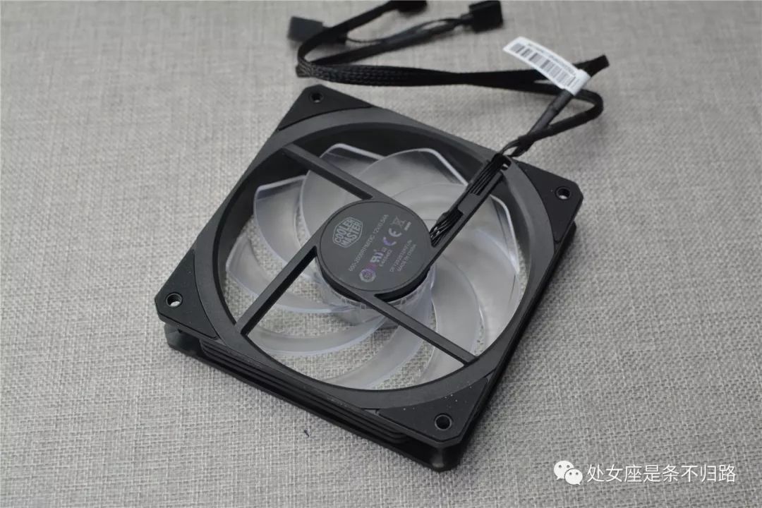 酷冷至尊冰神g240水冷安装教程,酷冷至尊g240rgb怎么插线