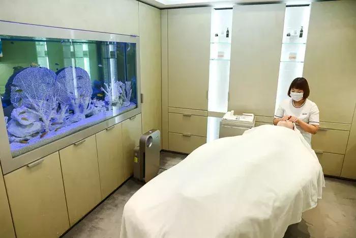 代购那么多，汉光凭什么一年卖出10.6亿元化妆品？省钱攻略全给你