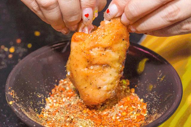 5.8折吃肉！这家神级烤肉店升级版来步行街了！老子...