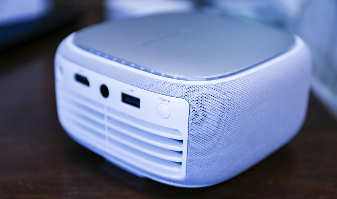 想打造家庭影院?想入手便微型投影仪?先来了解一下再决定