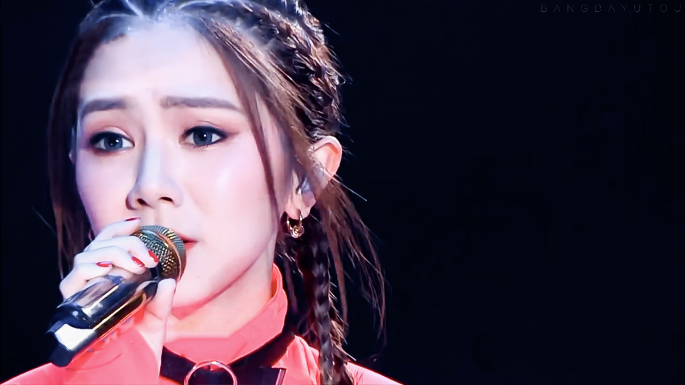 邓紫棋会成为新一代天后吗,邓紫棋被评为中国华语乐坛天后