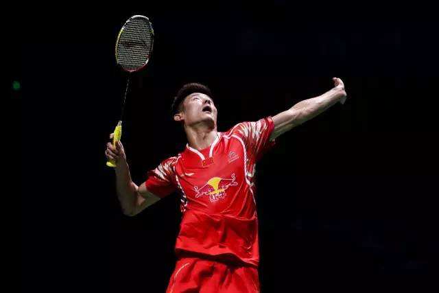 打好高远球有多重要,打好高远球要练习多久