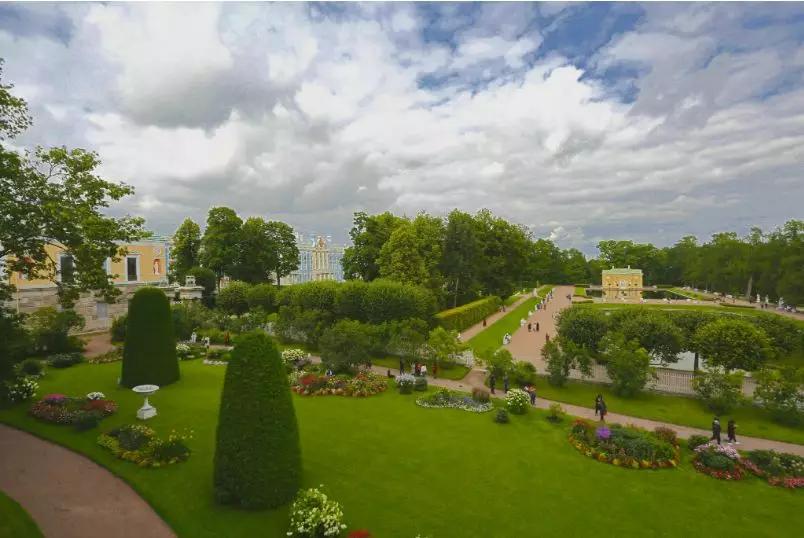 #山屿海国旅带你走进俄罗斯#“低调硬核铁憨憨,帮就是了!”