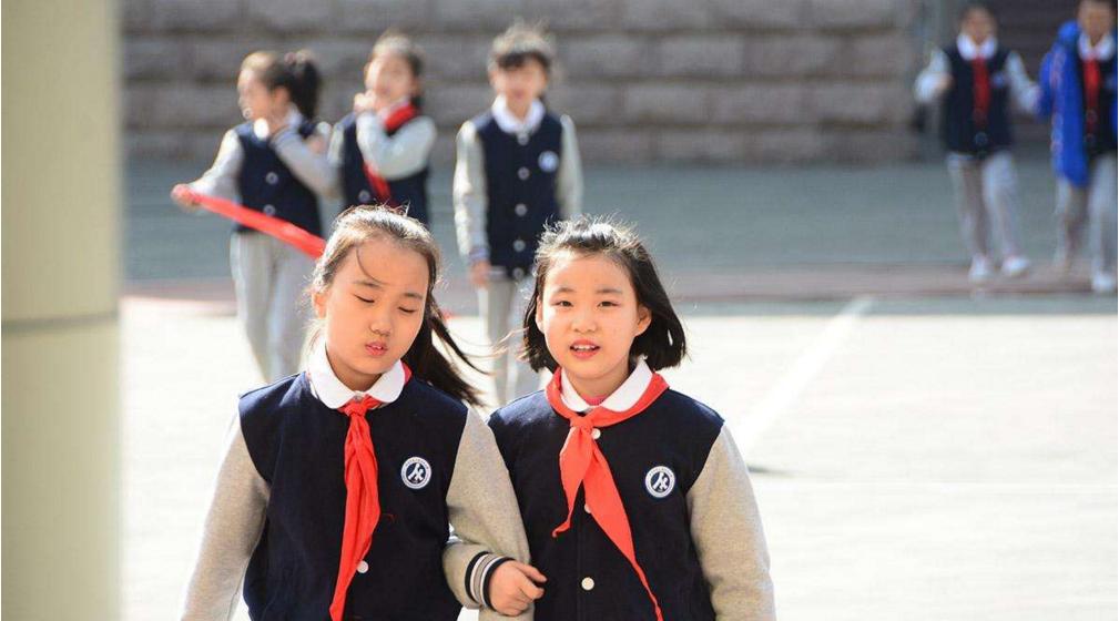 小学生奇葩请假条走红老师神回复,小学生的请假条走红老师气晕