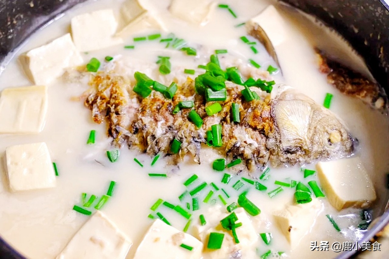 秋季吃鱼好不好,鲈鱼还是草鱼煲汤好