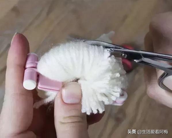 地垫下面放什么能不滑,地垫怎么铺才正确