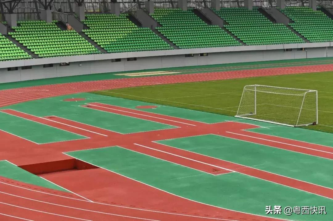 云浮新建的体育场,云浮新区体育场