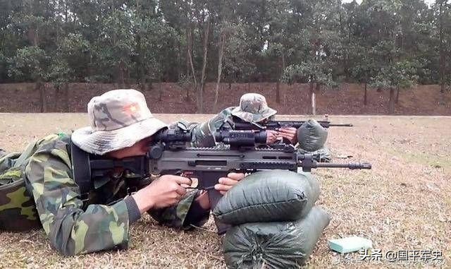 逃离塔科夫hk416,颜值军用枪