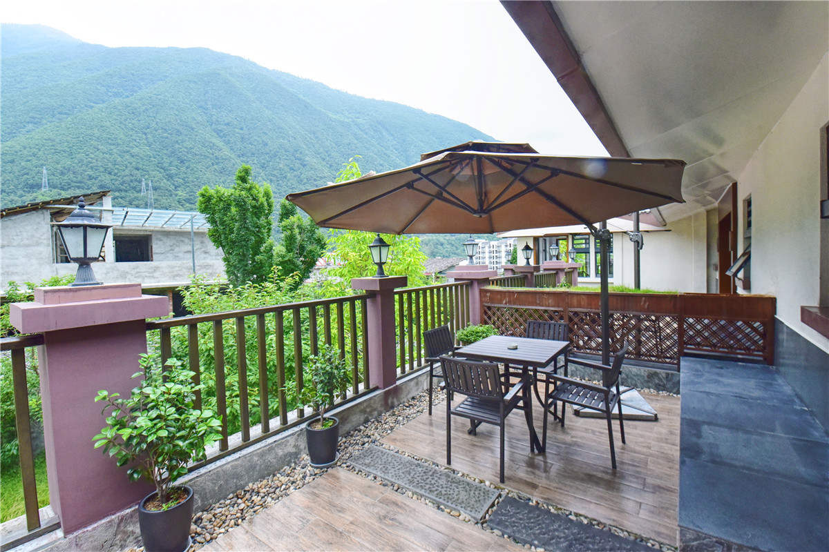 甘孜5日旅游攻略最新,甘孜五天四晚