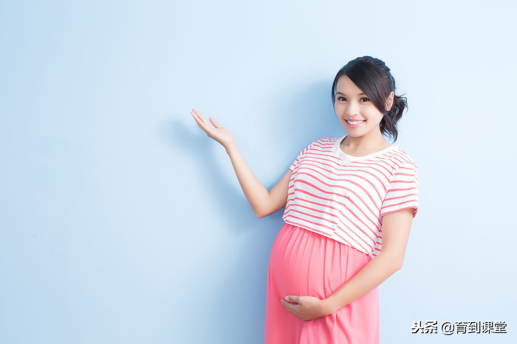 双胎孕妈如何坚持到足月,养育宝宝的5个关键点