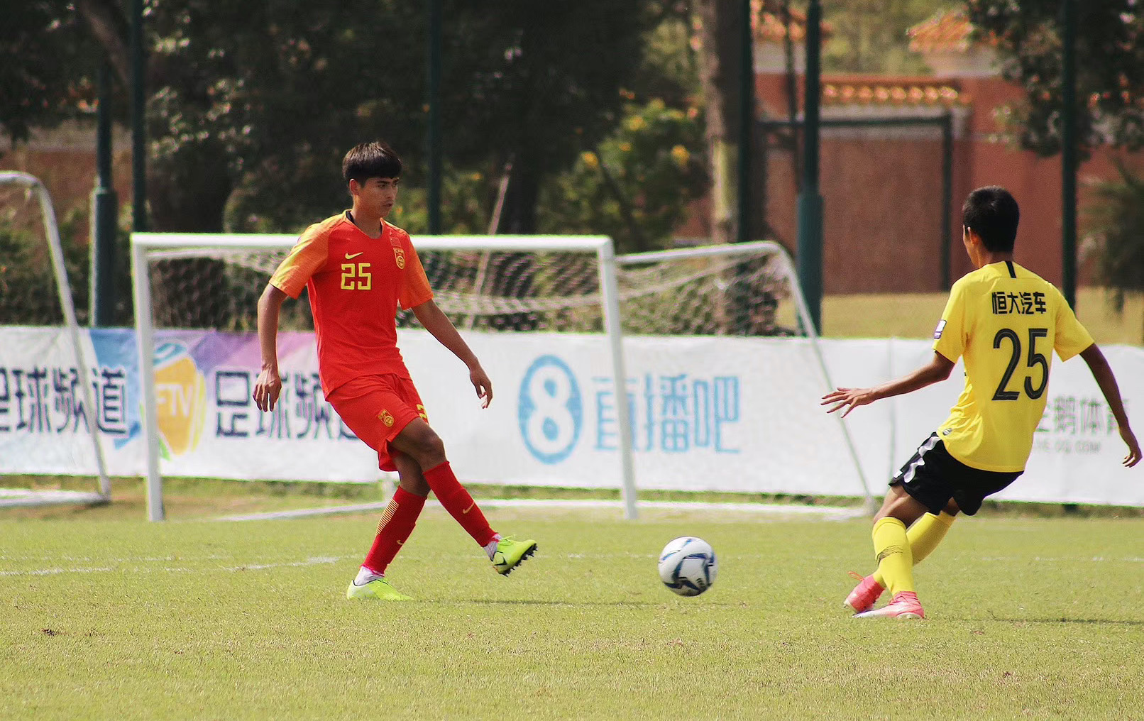 U19国脚肖开提江：足球就像家人，永不放弃