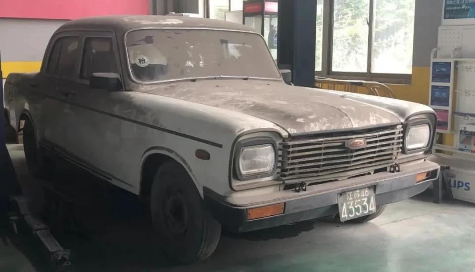 买了一年的车需要年审吗,买了辆二手车年检只有半年