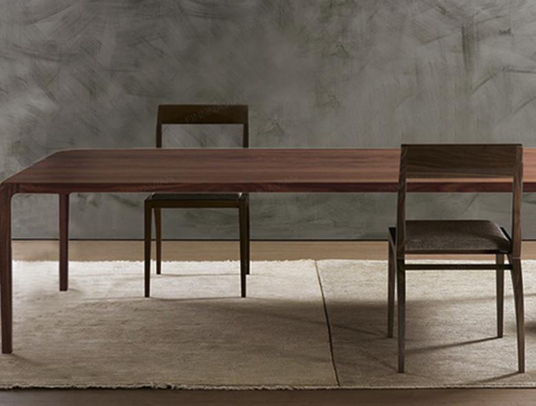 购买实木家具都有哪些坑,为什么不建议去实体店买实木家具