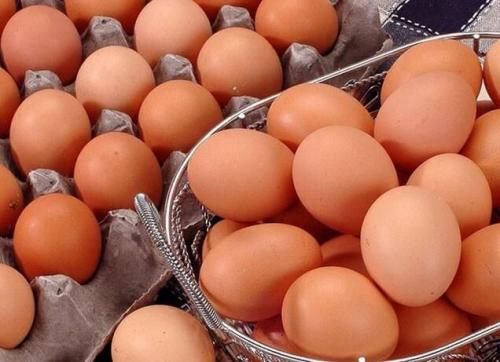 白壳和红壳鸡蛋哪个营养价值高,吃了几十年鸡蛋为什么还过敏