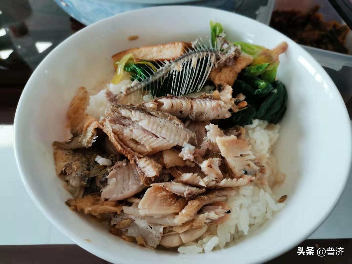 居家厨房挑战视频,鲫鱼处理全过程