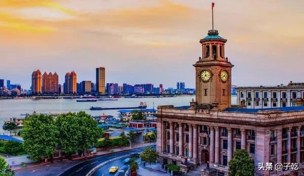 哪些省会城市是副省级城市,四个比省会都强的副省级城市