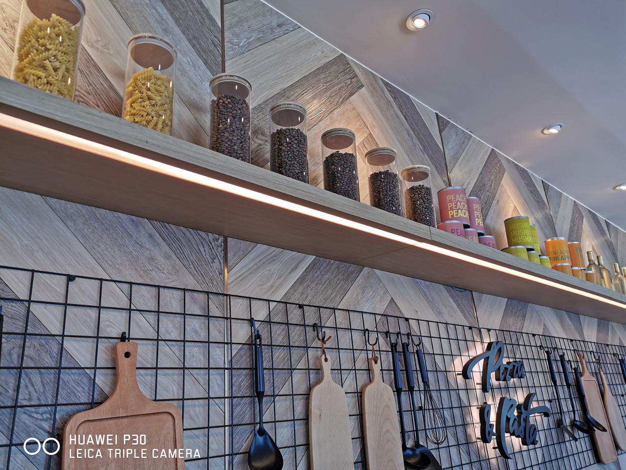 华为p30现在值得购买吗,华为p30还值得上手吗