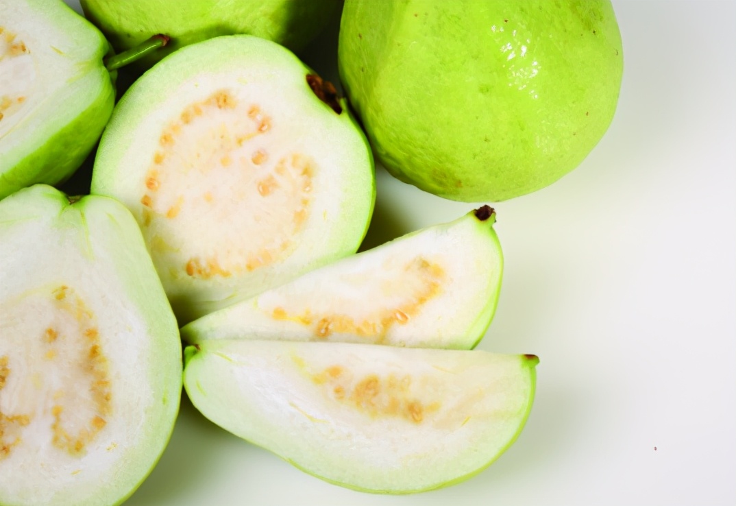 芭乐番石榴有什么营养,番石榴芭乐是一个水果吗