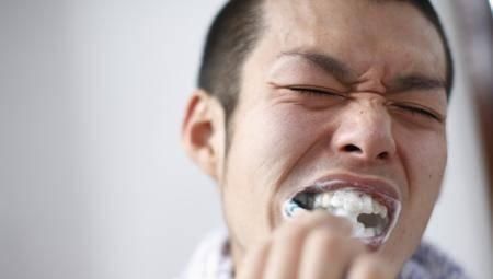 刷牙恶心干呕怎么回事慢性咽炎,请问医生每天刷牙就恶心什么原因