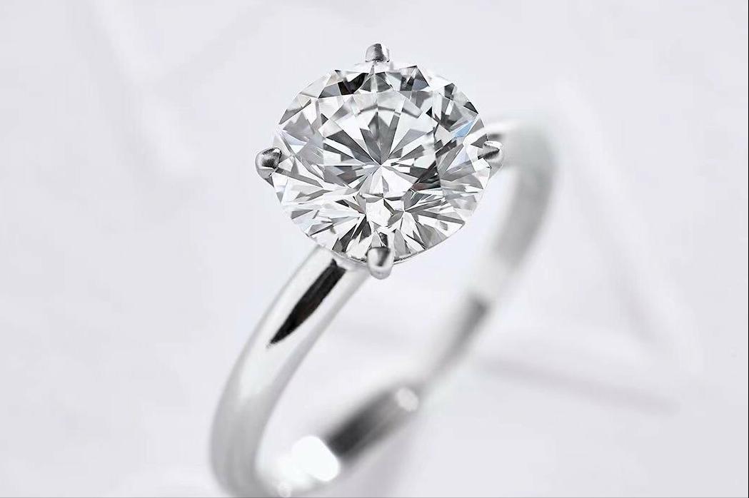 挑选钻戒必备的常识,为什么要挑选钻戒作为婚戒