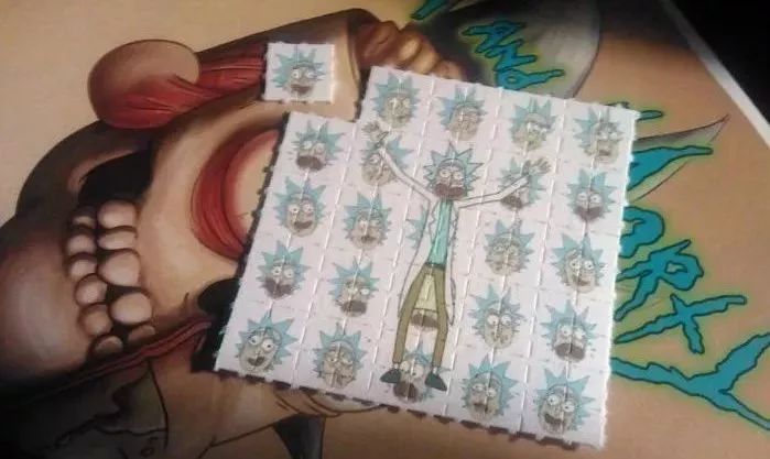 朴有天吸毒被抓，接触皮肤就吸收，孩子也正在成为新型*品毒**目标！