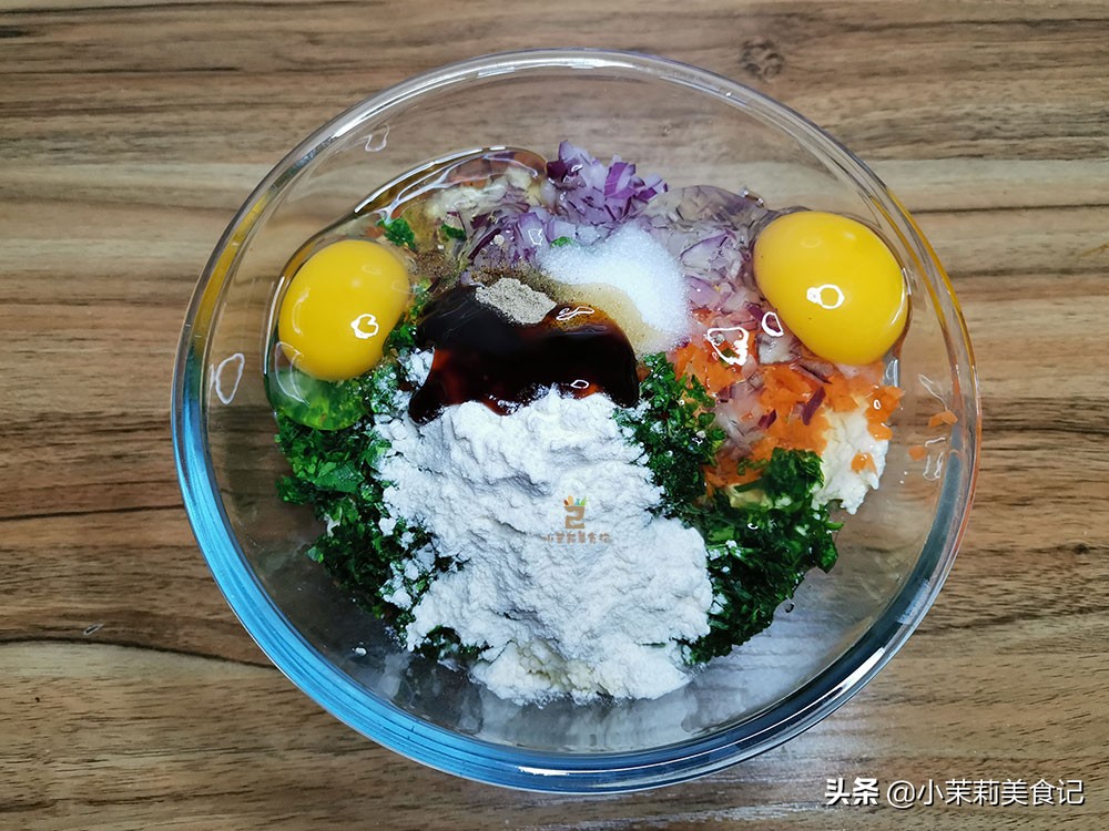 水煮豆腐丸子减脂,怎样用豆腐做减脂早餐