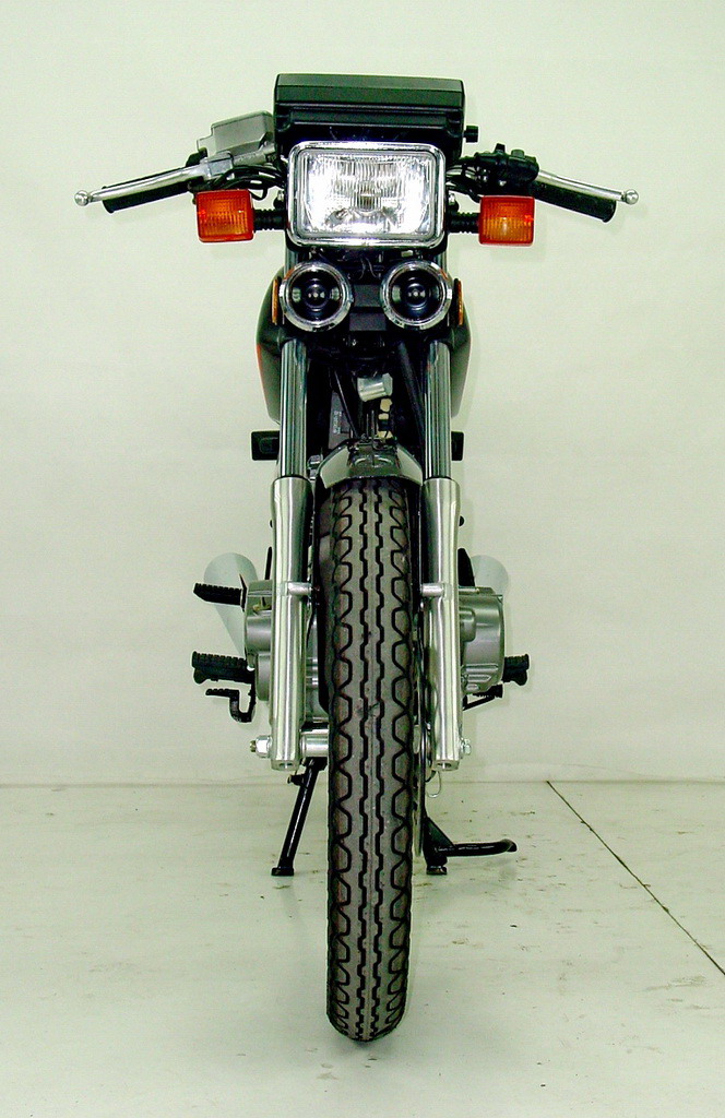 老嘉陵本田cb125的参数,嘉陵本田大鲨125