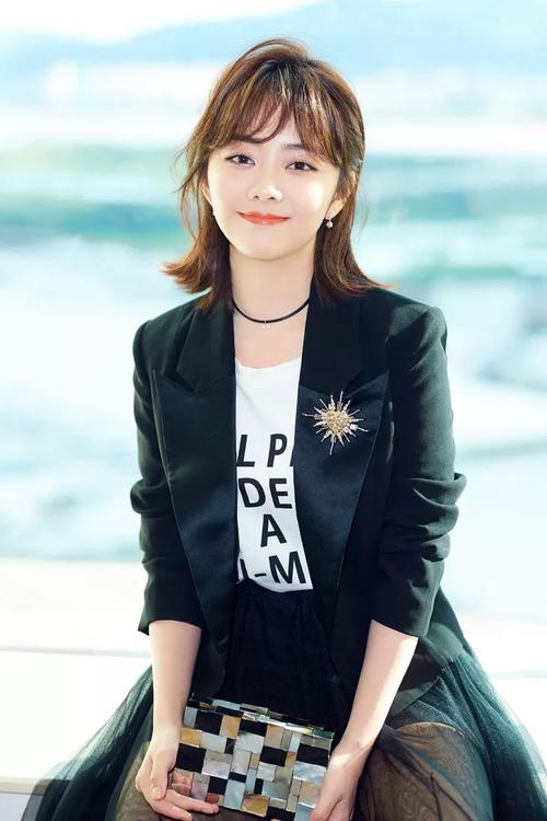 脸不瘦、鼻子不够挺的女生，学学谭松韵欧阳娜娜，一招让鼻子变挺