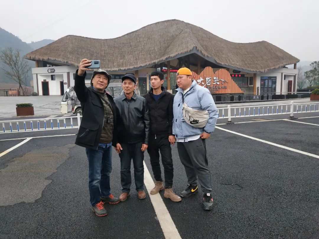 央视在广西全州庙头镇大碧头拍摄十大碗之一胆肝