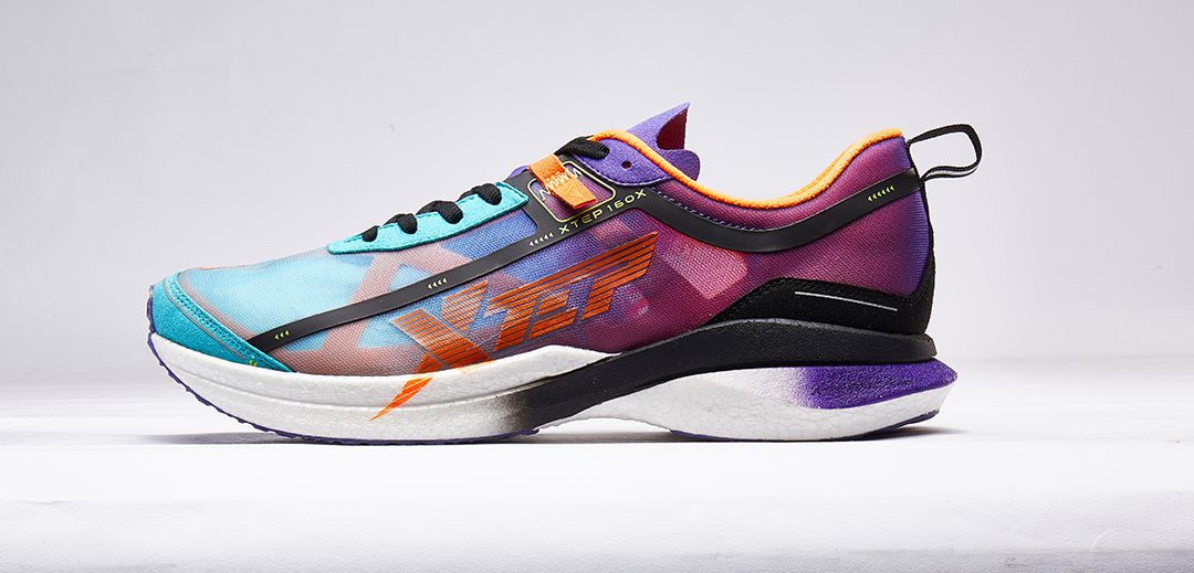 匹克新碳板跑鞋,态极匹克100元