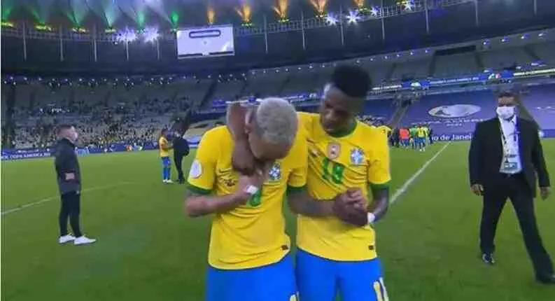 为什么说梅西圆梦了,哨声吹响梅西圆梦国家队冠军