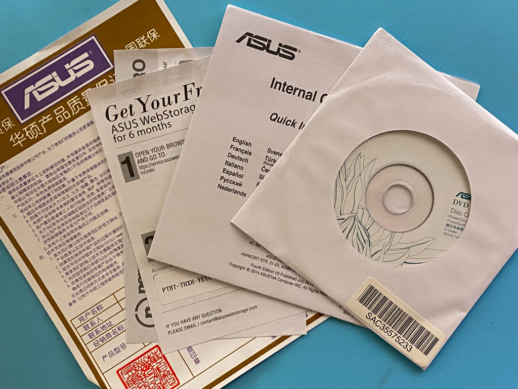 现在的机箱只能装一个机械硬盘,侧透机箱能装光驱