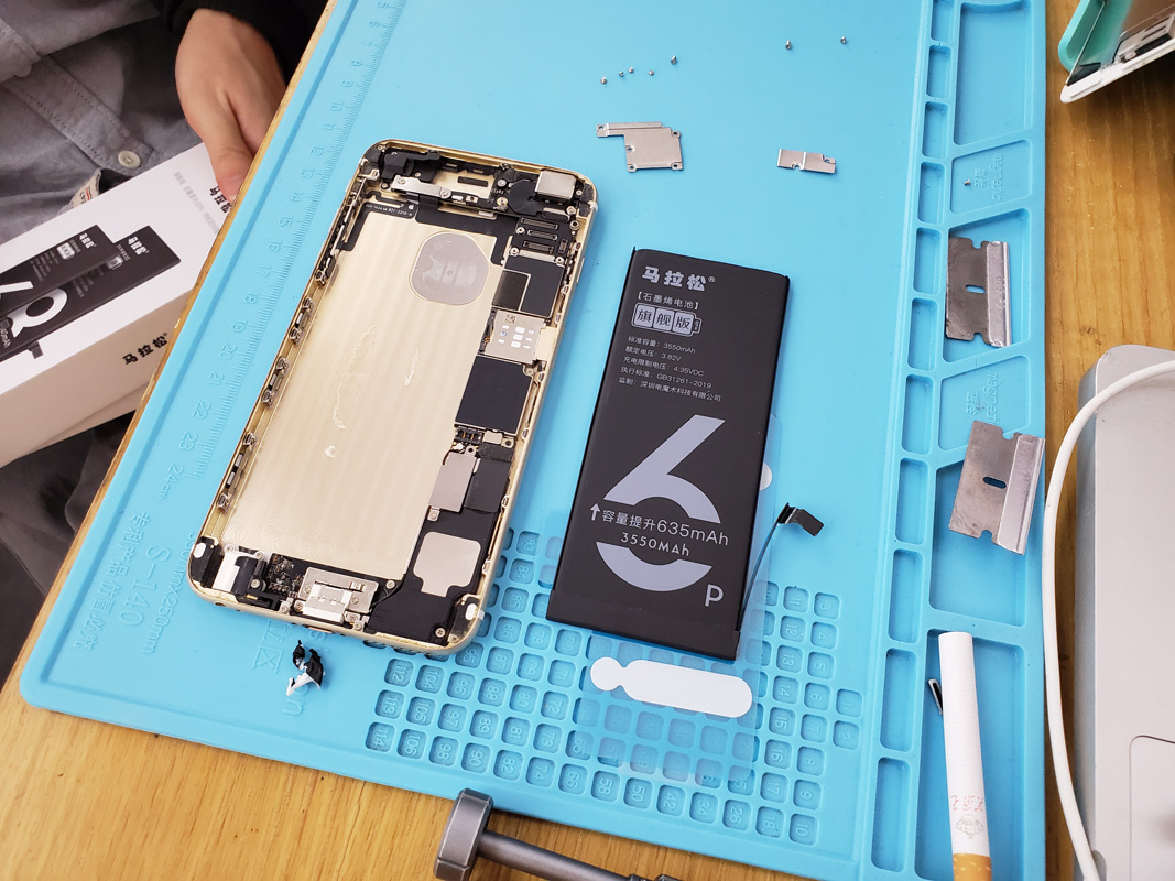 苹果6p换哪种电池好,苹果6p自己换电池难不难