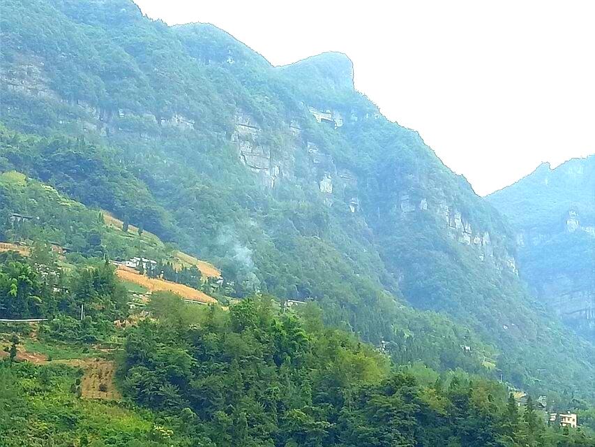 西漂湾瀑布群,建始西漂湾瀑布群