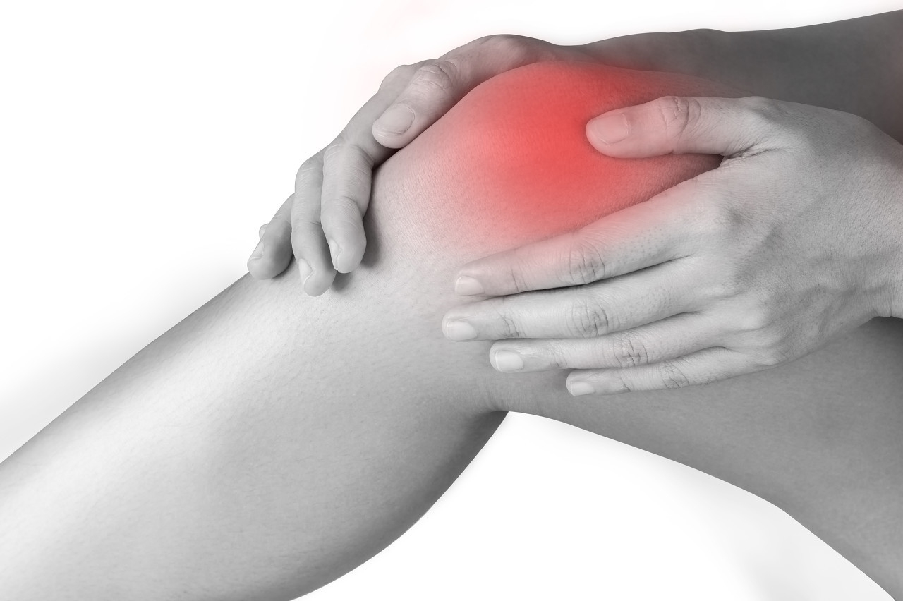 篮球缓解膝盖疼痛的肌贴,篮球膝盖理疗器