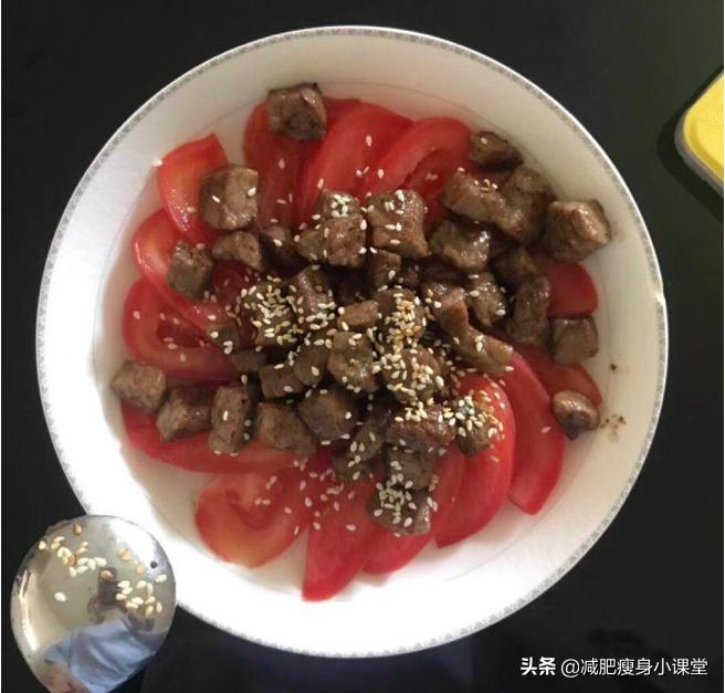 微胖的女孩为什么难减下来？分享从108到88的减肥过程