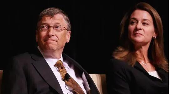 比尔盖茨谈出轨,比尔盖茨曾经出轨