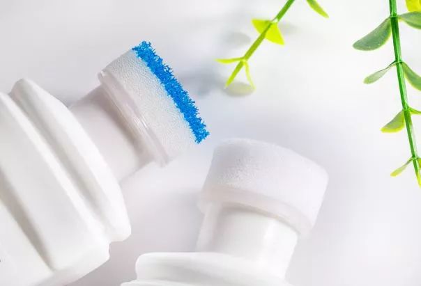 教你一招清洁小白鞋简单实用哦,拯救变黄的小白鞋