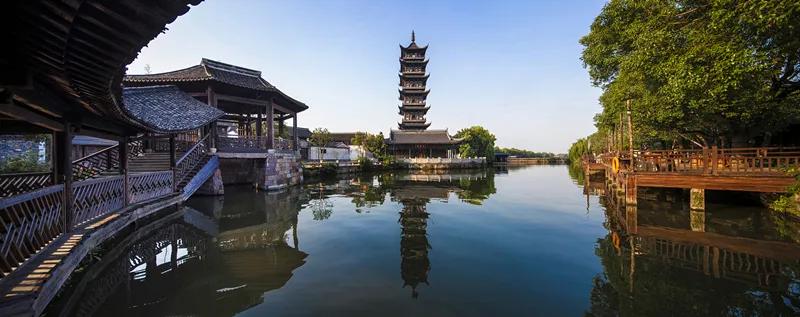 中国以前的两个村子打架,中国最神奇的三个古镇