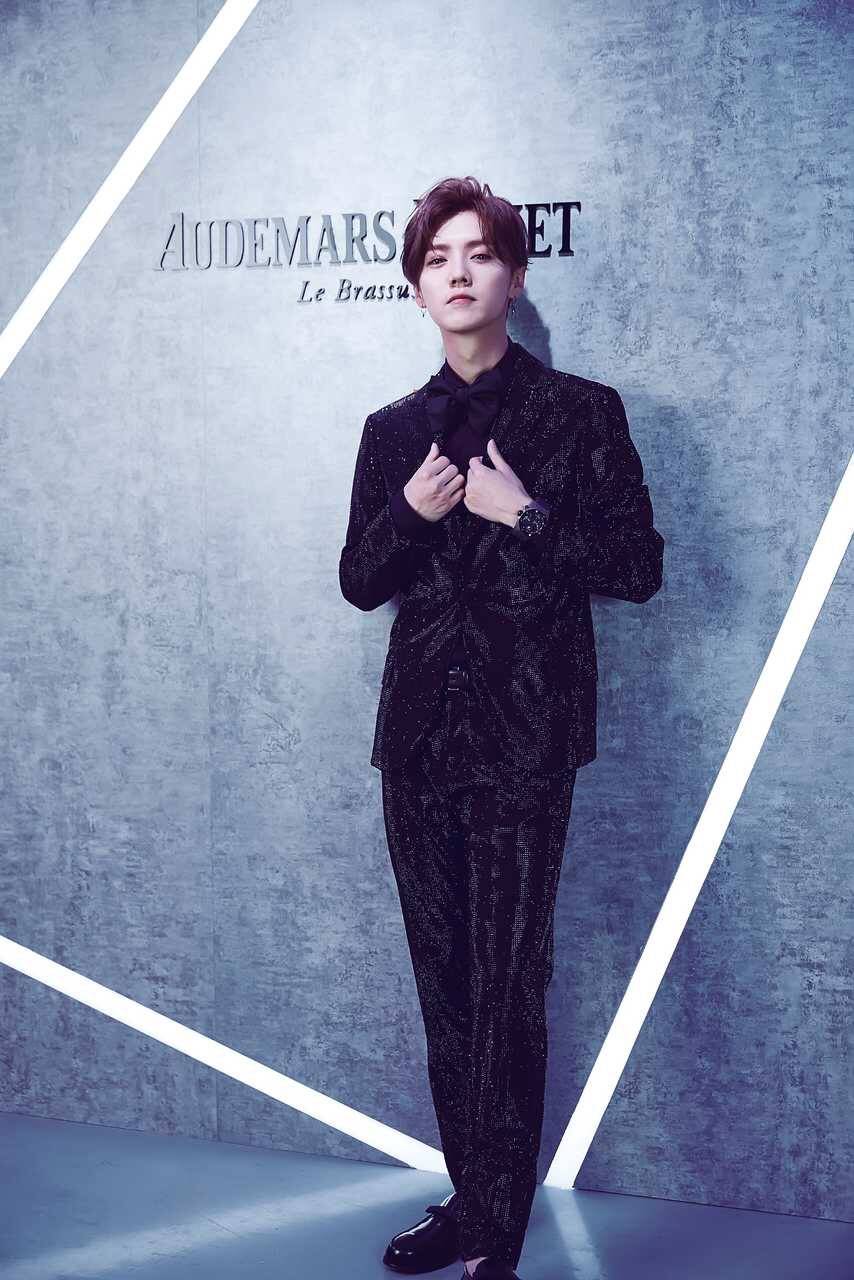 鹿晗4k超清壁纸全面屏,鹿晗手机壁纸超清无水印