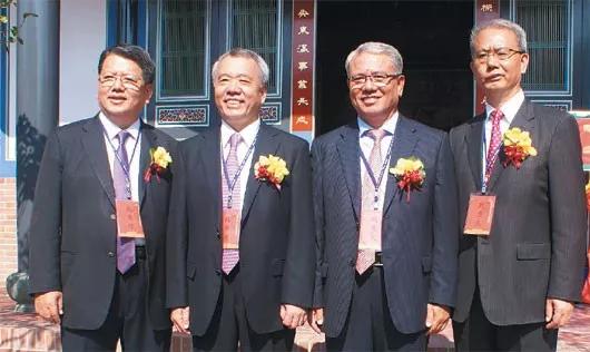 康师傅创始人魏应州创业史,康师傅方便面的老板是哪的