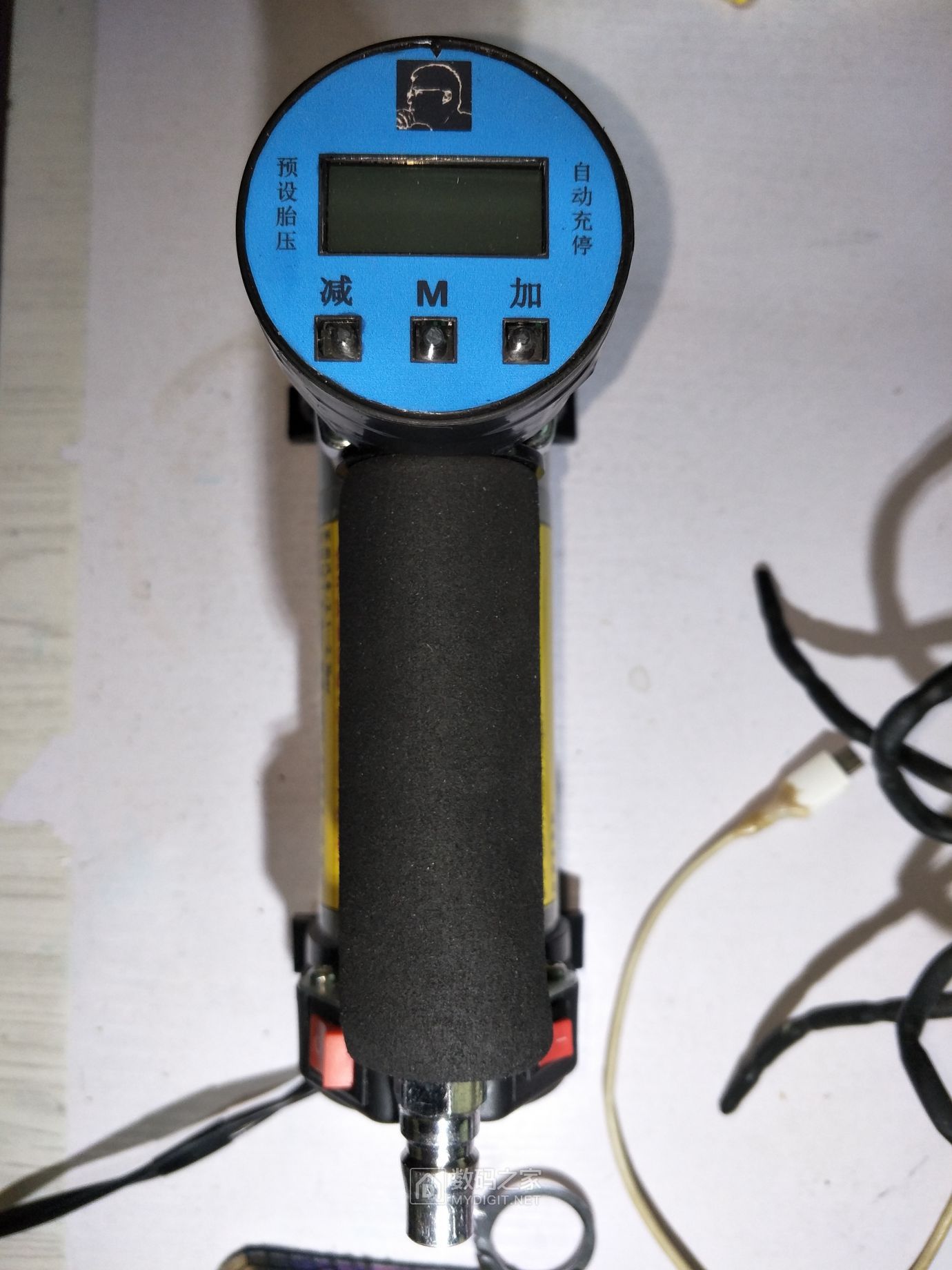 尤利特车载充气泵拆解视频,拆解尤利特