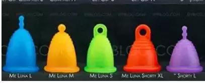 塞入月经杯是个什么体验？女人为了大姨妈真是拼了……