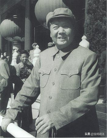 悲欣交集：毛*东泽**过年很简单