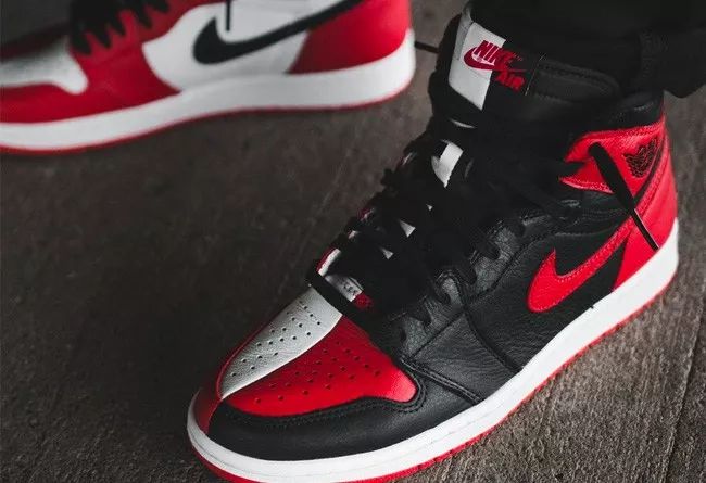 权志龙鞋带系法2.0,权志龙联名nike白鞋鞋带怎么系