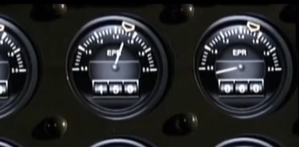 中华航空诡异失速，120秒下降9000米，机长操作让人佩服，纪录片