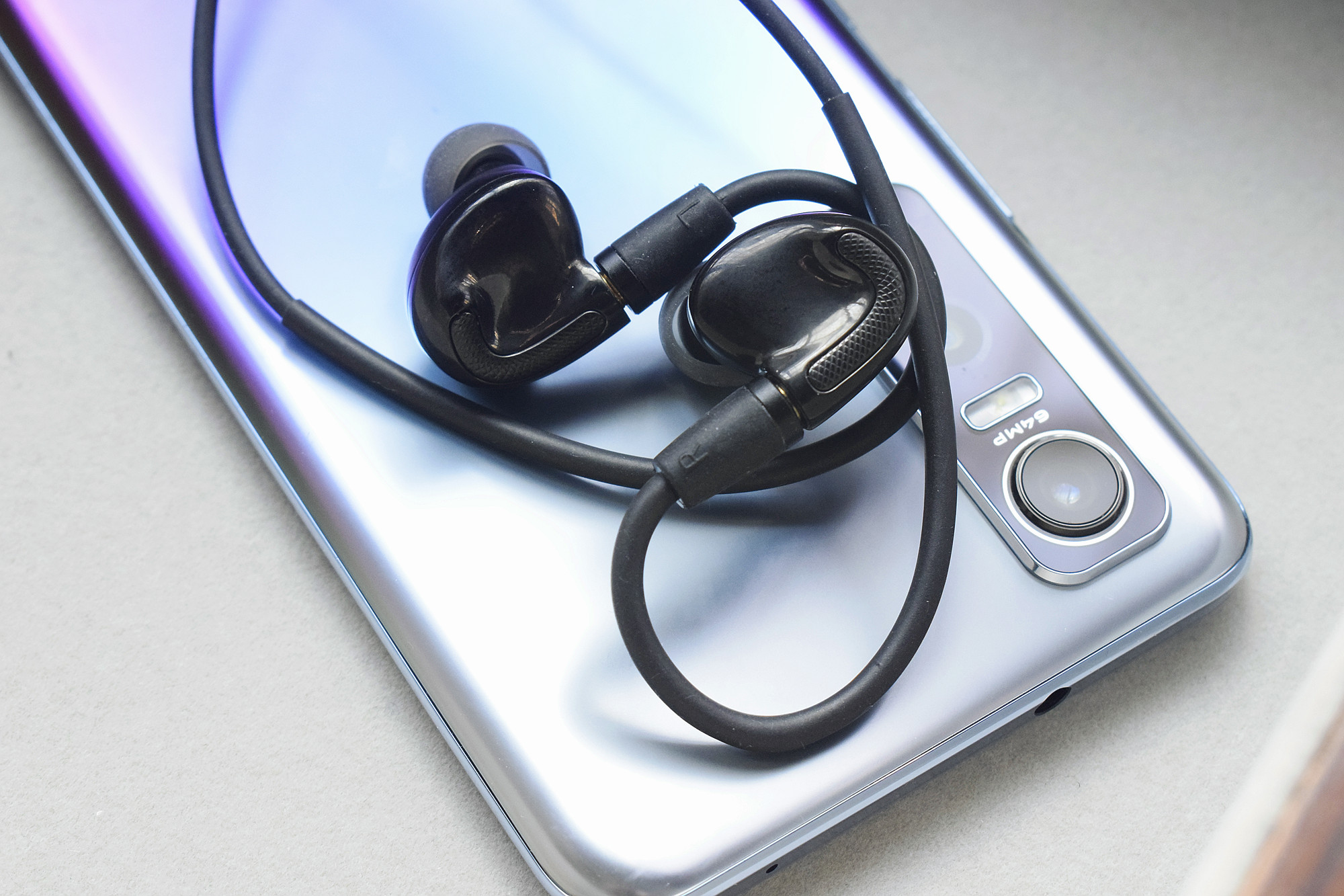 听歌也要仪式感！——AuneJasper动圈耳机体验谈